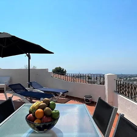 Fuer 4 Personen Ca 70 Qm In Nerja, Andalusien Costa Del Sol نيرخا